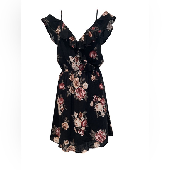 Blu Pepper Dresses & Skirts - Blu Pepper off the shoulder dress size M